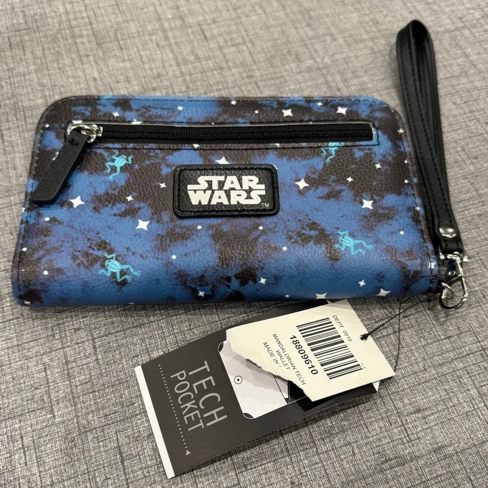 STAR WARS wallet TECH wristlet GROGU the Mandalorian baby yoga iPhone case phone